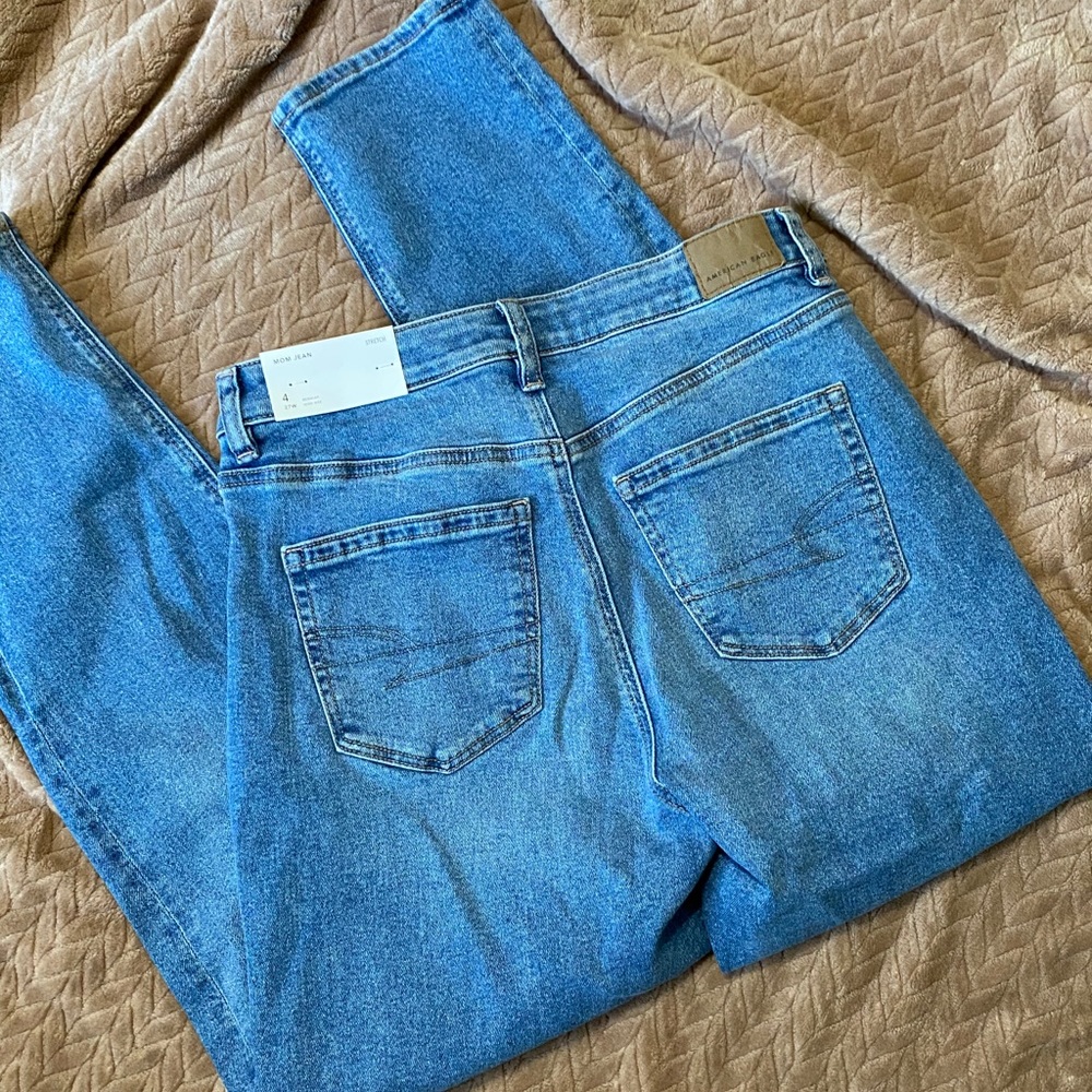 AE Mom Jeans Stretch high rise